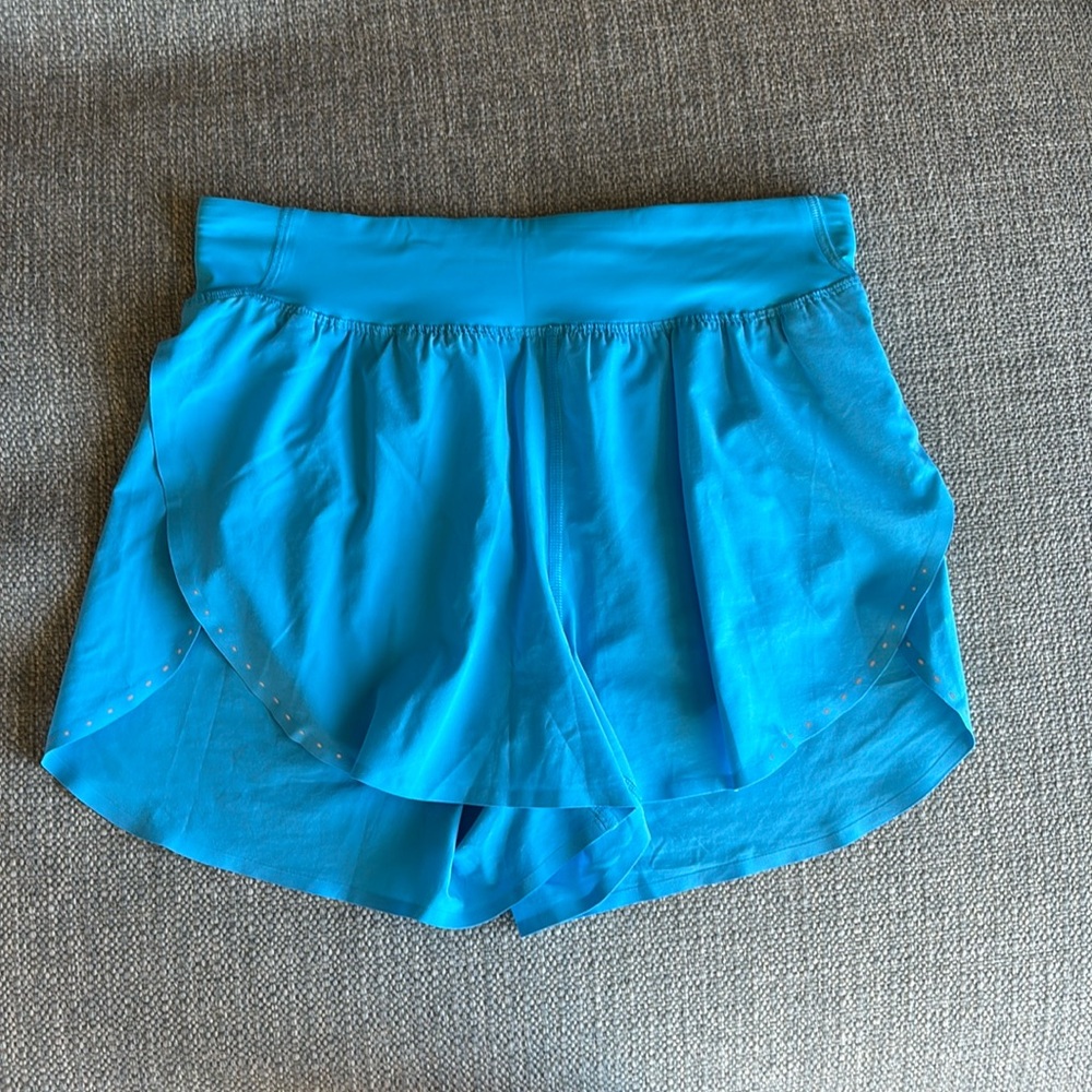 Lululemon Fast and Free reflective short size 6
